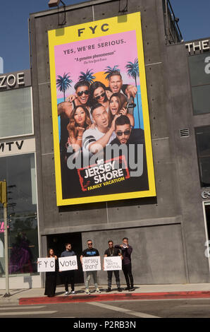 West Hollywod, Ca. 15th June, 2018. Deena Nicole Cortese, Vinny Guadagnino, Mike 'The Situation' Sorrentino, Ronnie Ortiz-Magro, Pauly D at MTV's Jersey Shore FYC Photo Op in West Hollywood, California on June 15 2018. Credit: David Edwards/Media Punch/Alamy Live News Stock Photo