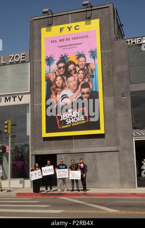 West Hollywod, Ca. 15th June, 2018. Deena Nicole Cortese, Vinny Guadagnino, Mike 'The Situation' Sorrentino, Ronnie Ortiz-Magro, Pauly D at MTV's Jersey Shore FYC Photo Op in West Hollywood, California on June 15 2018. Credit: David Edwards/Media Punch/Alamy Live News Stock Photo