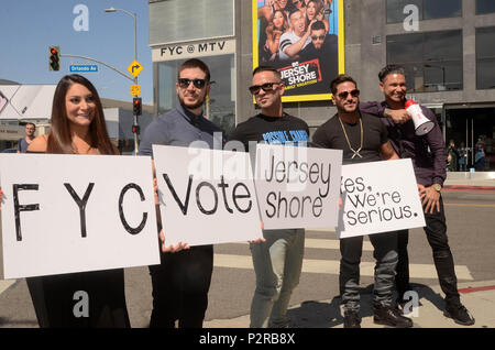 West Hollywod, Ca. 15th June, 2018. Deena Nicole Cortese, Vinny Guadagnino, Mike 'The Situation' Sorrentino, Ronnie Ortiz-Magro, Pauly D at MTV's Jersey Shore FYC Photo Op in West Hollywood, California on June 15 2018. Credit: David Edwards/Media Punch/Alamy Live News Stock Photo