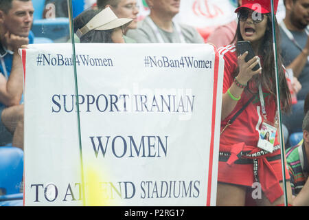 Women holding a placard in support of the Iranian women's stadium visit, protest, fan, fans, spectators, supporters, supporters, Morocco (MAR) - Iran (IRN) 0: 1, Preliminary Round, Group B, Game 4, 15.06. 2018 in St. Petersburg; Football World Cup 2018 in Russia from 14.06. - 15.07.2018. | usage worldwide Stock Photo