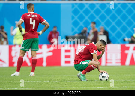 Younes BELHANDA (right, MAR) and Manuel DA COSTA (MAR) are disappointed, showered, decapitation, disappointment, sad, frustrated, frustrated, late, whole figure, Morocco (MAR) - Iran (IRN) 0: 1, Preliminary Round, Group B, Game 4, on 15.06.2018 in St.Petersburg; Football World Cup 2018 in Russia from 14.06. - 15.07.2018. | usage worldwide Stock Photo