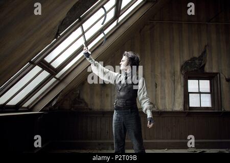 Original Film Title: THE SWEENEY TODD: DEMON BARBER OF FLEET STREET.  English Title: SWEENEY TODD: THE DEMON BARBER OF FLEET STREET.  Film Director: TIM BURTON.  Year: 2007.  Stars: JOHNNY DEPP. Credit: DREAMWORKS SKG/MACDONALD/PARKES PROD./WARNER BROS. PICTURES/ / Album Stock Photo