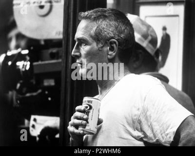 Original Film Title: ABSENCE OF MALICE.  English Title: ABSENCE OF MALICE.  Film Director: SYDNEY POLLACK.  Year: 1981.  Stars: PAUL NEWMAN. Credit: COLUMBIA/MIRAGE / Album Stock Photo