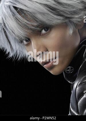 X-MEN: THE LAST STAND HALLE BERRY Stock Photo - Alamy