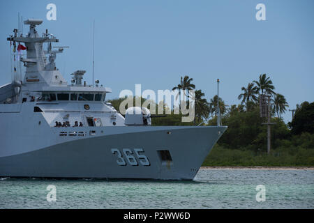 indonesian navy submarine tender