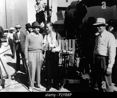 Original Film Title: STAND-IN.  English Title: STAND-IN.  Film Director: TAY GARNETT.  Year: 1937.  Stars: LESLIE HOWARD; TAY GARNETT. Credit: UNITED ARTISTS / Album Stock Photo