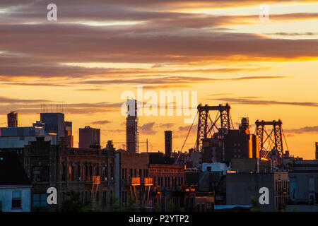 Williamsburg, Brooklyn's view of downtown Manhattan Stock Photo