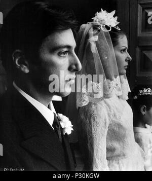 Original Film Title: THE GODFATHER.  English Title: THE GODFATHER.  Film Director: FRANCIS FORD COPPOLA.  Year: 1972.  Stars: AL PACINO; SIMONETTA STEFANELLI. Credit: PARAMOUNT PICTURES / Album Stock Photo