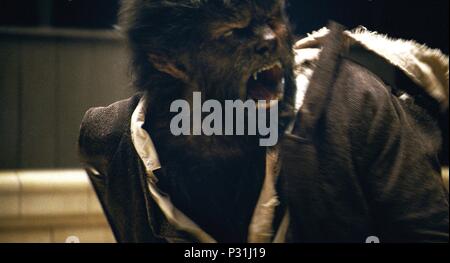 Original Film Title: WOLFMAN, THE.  English Title: WOLFMAN, THE.  Film Director: JOE JOHNSTON.  Year: 2010. Credit: STUBER/PARENT/UNIVERSAL PICTURES / Album Stock Photo