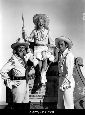 Original Film Title: ANNIE GET YOUR GUN.  English Title: ANNIE GET YOUR GUN.  Film Director: GEORGE SIDNEY.  Year: 1950.  Stars: BETTY HUTTON; LOUIS CALHERN; HOWARD KEEL. Credit: M.G.M / Album Stock Photo