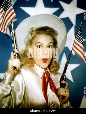 Original Film Title: ANNIE GET YOUR GUN.  English Title: ANNIE GET YOUR GUN.  Film Director: GEORGE SIDNEY.  Year: 1950.  Stars: BETTY HUTTON. Credit: M.G.M / Album Stock Photo