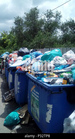 Corfu, Greece, 17 June 2018. Growing concern to health in Corfu, Greece as refuse collections have not been made in many areas for over two months due to dispute with local residents over landfill operations Credit: AMANDA YOUNG/Alamy Live News Stock Photo