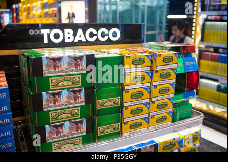 08.02.2017, Bangkok, Central Thailand, Thailand - A duty-free shop in the  transit area of Bangkok's Suvarnabhumi International Airport. 0SL170208D01  Stock Photo