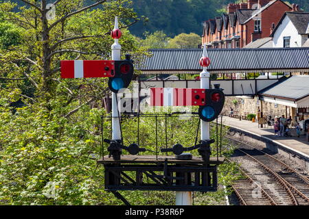GWR style semaphore signals, both showing stop on the Llangollen heritage railway Stock Photo