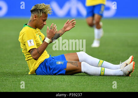 NEYMAR (BRA), Action, Single Action, Frame, Cut Out, Full Body