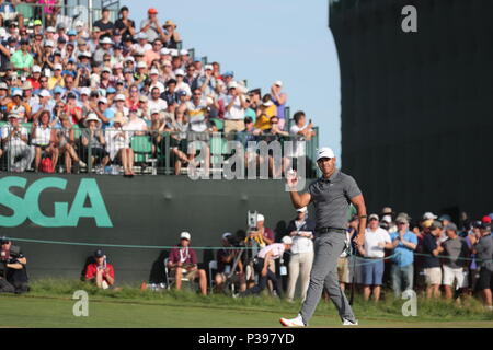 https://l450v.alamy.com/450v/p397yd/brooks-koepka-of-usa-celebrates-on-16th-hole-during-the-final-round-of-the-118th-us-open-championship-at-the-shinnecock-hills-golf-club-in-southampton-new-york-united-states-on-june-16-2018-photo-by-koji-aokiaflo-sport-p397yd.jpg