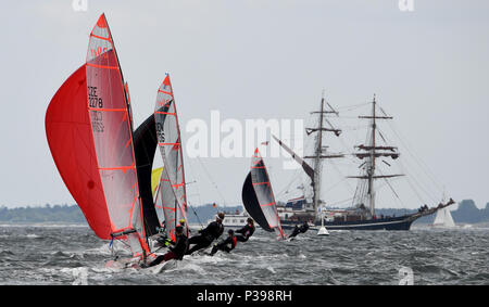 17 June 2018, Kiel, Germany: Sailers of the 29 Class during a regatta on Schilksee fjord during the of the Kieler Woche. The Kieler Woche is one of the largest sailing events in the world - more than 4000 athletes from 60 nations have applied to compete. Photo: Carsten Rehder/dpa Stock Photo