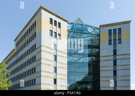 The Headquarters of the United Nations High Commissioner for Refugees / UNHCR, a modern office block, in Geneva, Switzerland. Stock Photo