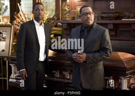 Original Film Title: DEATH AT A FUNERAL.  English Title: DEATH AT A FUNERAL.  Film Director: NEIL LABUTE.  Year: 2010.  Stars: MARTIN LAWRENCE; CHRIS ROCK. Credit: SCREEN GEMS / Album Stock Photo