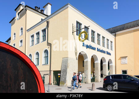 Salzburg: brewery restaurant beer garden Augustiner Bräustübl Mülln in Austria, Salzburg, Stock Photo