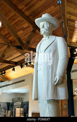 A statue of Jack Daniels stands inside the Jack Daniel Distillery visitor center, where Jack Daniel's Tennessee whiskey is produced, Lynchburg, Tennes Stock Photo