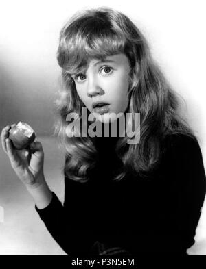 Original Film Title: WHISTLE DOWN THE WIND.  English Title: WHISTLE DOWN THE WIND.  Film Director: BRYAN FORBES.  Year: 1961.  Stars: HAYLEY MILLS. Credit: ALLIED FILM MAKERS/BEAVER FILMS / Album Stock Photo