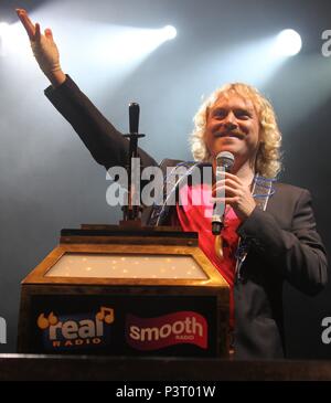 BLACKPOOL,UK KEITH LEMON SWITCHES ON BLACKPOOL ILLUMINATIONS CREDIT IAN FAIRBROTHER/ALAMY STOCK PHOTOS Stock Photo