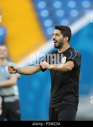 Rostov On Don. 19th June, 2018. Luis Suarez of Uruguay attends a training session prior to a Group A match against Saudi Arabia at the 2018 FIFA World Cup in Rostov-on-Don, Russia, on June 19, 2018. Credit: Lu Jinbo/Xinhua/Alamy Live News Stock Photo