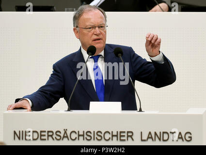 Hanover, Germany. 19th June, 2018. Stephan Weil of the Social Democratic Party (SPD), Premier of Lower Saxony, delivers a speech during the debate about a new holiday in plenary in front of the members of the parliament. Credit: Holger Hollemann/dpa/Alamy Live News Stock Photo