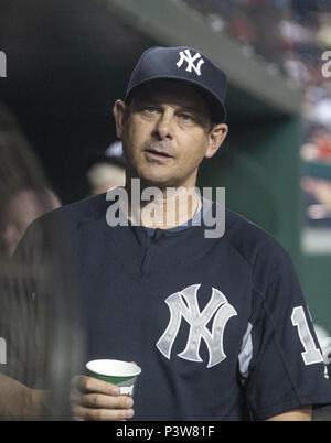 Washington, District of Columbia, USA. 18th June, 2018. New York Yankees manager Aaron Boone (17) has a drink during the ninth inning of the game against the Washington Nationals at Nationals Park in Washington, DC on Monday, June 18, 2018. This is the make-up game that was scheduled to be played on May 16, 2018 that was postponed due to rain. The Yankees won the game 4 - 2.Credit: Ron Sachs/CNP. Credit: Ron Sachs/CNP/ZUMA Wire/Alamy Live News Stock Photo