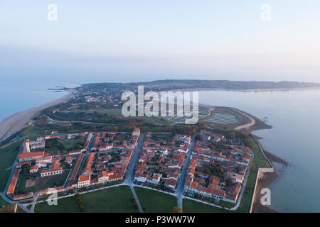 France, Charente Maritime, Ile d'Aix, fortified village by Vauban (aerial view) // France, Charente-Maritime (17), île d'Aix, Île-d'Aix, village forti Stock Photo