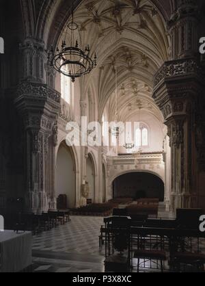 INTERIOR DE LA IGLESIA HACIA LOS PIES. Author: Juan Guas (c. 1430-1496). Location: IGLESIA DE SAN JUAN DE LOS REYES, TOLEDO, SPAIN. Stock Photo