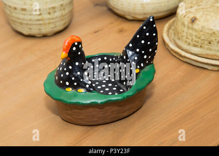 Artesanato representando uma galinha d'angola. Stock Photo