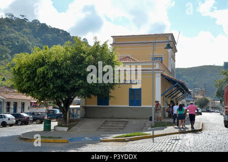 Conservatória é a cidade da serenata, a 142 km do Rio de Janeiro, com 4.000 habitantes e fica no vale do café. Antiga estação de trem onde hoje funciona a estação ferroviária. Stock Photo