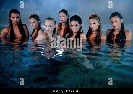 Gemma Ward Daphne Joy Sanya Hughes Jorgelina Guadalupe Airaldi Brea Berrett Antoinette Nikprelaj Pirates Of The Caribbean On Stranger Tides Stock Photo Alamy