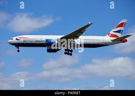 A British Airways Boeing 777-236, registration number G-YMMT, approaching a landing. Stock Photo