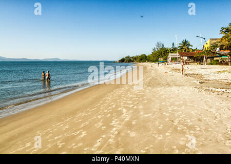 Praia De Canajure Cujo Nome Deriva Do Fato De Estar Localizada Entre As Praias De Canasvieiras E Jurere Florianopolis Santa Catarina Brasil Stock Photo Alamy