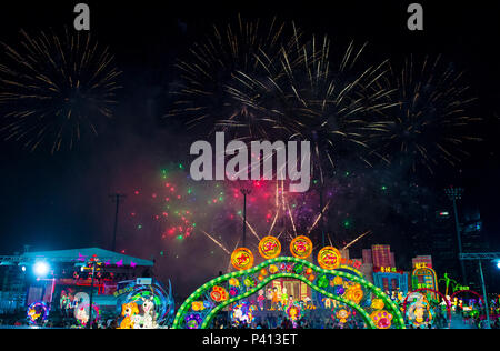 Fireworks during the lanterns at River Hongbao celebration in Singapore Stock Photo