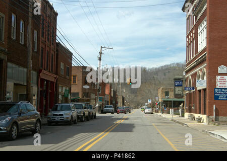 MARSHALL, NORTH CAROLINA, USA - MARCH 17, 2018: The center of downtown ...