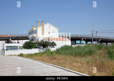 Caldas da Rainha, Portugal, Detached residential building and Stassenbruecke in Caldas da Rainha Stock Photo