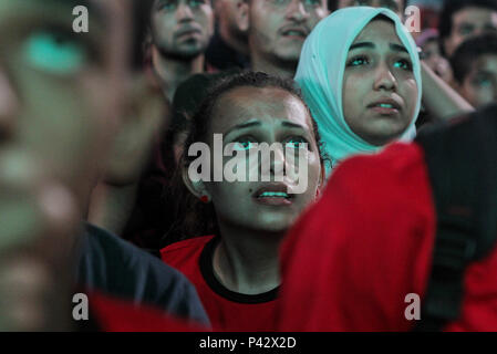June 19, 2018 - gyptian fans watch the Egypt vs Russia match, part of the 2018 Russia World Cup, in an open square in Cairo Credit: Sayed Jaafar/IMAGESLIVE/ZUMA Wire/Alamy Live News Stock Photo