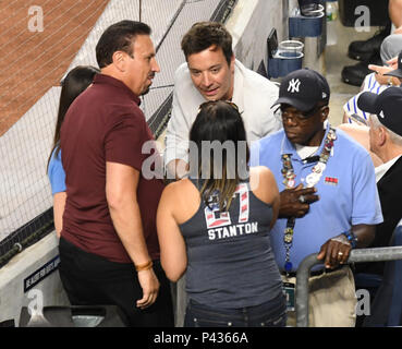 Bronx, NY, USA. 20th June, 2018. Jimmy Fallon attends Yankees vs Seattle at Yankee Stadium on June 20, 2018 in Bronx New York. Credit: John Palmer/Media Punch/Alamy Live News Stock Photo