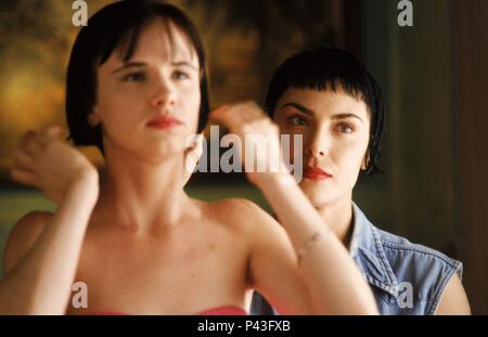 Juliette Lewis & Michelle Forbes Film: Kalifornia (USA 1993) Characters