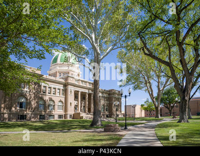 Roswell City Hall Stock Photo - Alamy