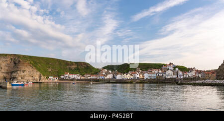 Panoramic view of the picturesque coastal village of Staithes in North Yorkshire, North East England. Stock Photo