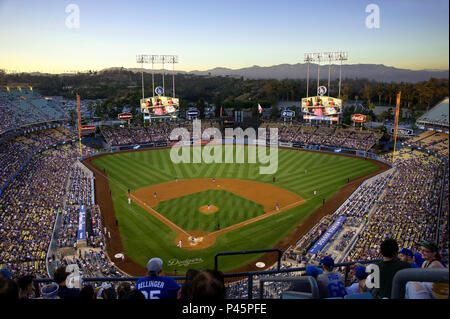 Dodgers stadium scoreboard hi-res stock photography and images - Alamy