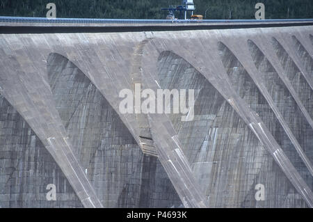 The massive Daniel Johnson Dam, also known as manic 5, on the Manicougan river in Quebec Canada. It is the largest dam of its type in the world Stock Photo