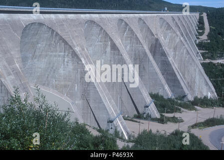 The massive Daniel Johnson Dam, also known as manic 5, on the Manicougan river in Quebec Canada. It is the largest dam of its type in the world Stock Photo