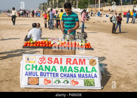 street food, Juju beach, Mumbai, India Stock Photo