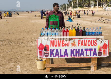 street food, Juju beach, Mumbai, India Stock Photo